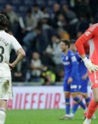 星空体育平台-12天定生死！皇马坠深渊：争冠掉队+伤兵满营，欧冠再战苦主曼城