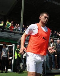 星空体育赛事-【意甲】普利希奇+希门尼斯破门，AC米兰2比0威尼斯