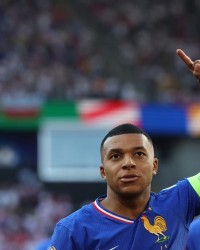 姆巴佩打进51球追平亨利&amp;amp;并列法国队史射手榜次席，仅次于吉鲁